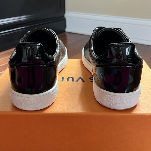 Louis Vuitton FRONTROW SNEAKER sz 38 - Picture 4 of 8